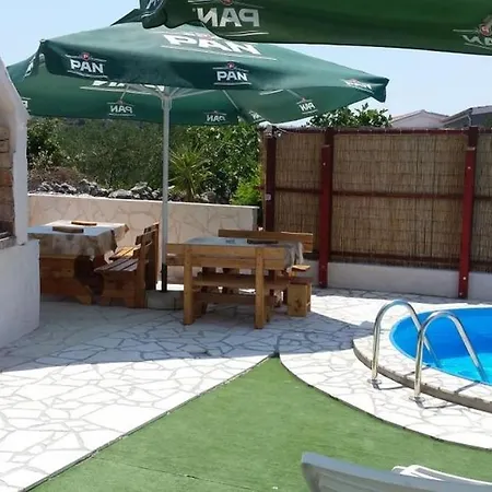 Appartement In With Terrace, Air Conditioning, Wifi, Washing Machine 4773-4