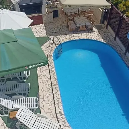 In With Terrace, Air Conditioning, Wifi, Washing Machine 4773-4 Razanj