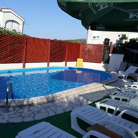 In With Terrace, Air Conditioning, Wifi, Washing Machine 4773-4