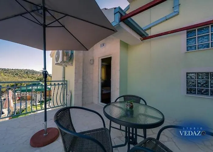 In With Terrace, Air Conditioning, Wifi, Washing Machine 4773-4