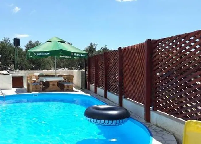 In With Terrace, Air Conditioning, Wifi, Washing Machine 4773-4