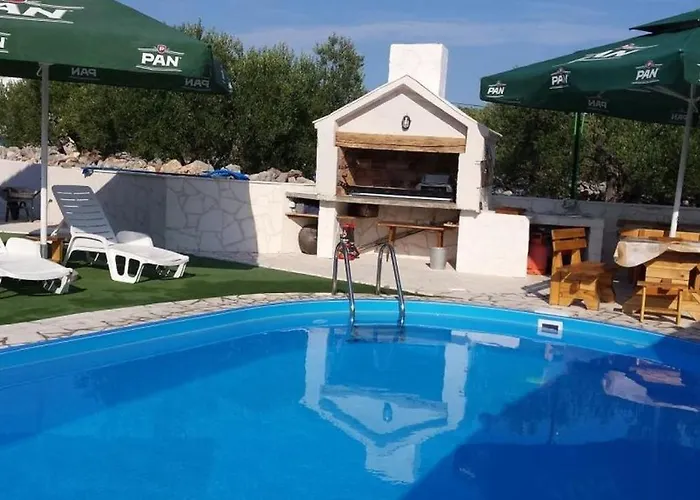 In With Terrace, Air Conditioning, Wifi, Washing Machine 4773-4