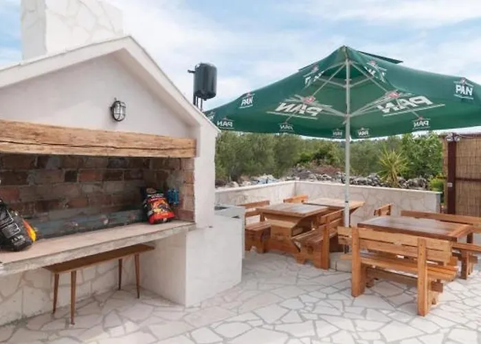 In With Terrace, Air Conditioning, Wifi, Washing Machine 4773-4 Daire Ražanj